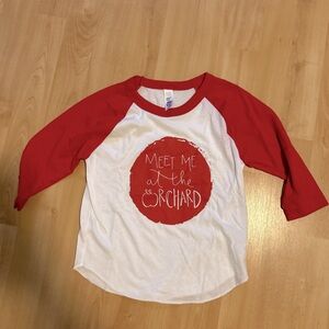 Size 2T Raglan Fall Shirt “Meet me at the Orchard” NWOT